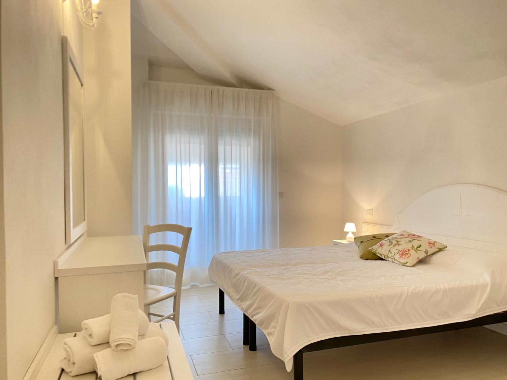 Il Castelluccio Apartman San Vincenzo Szoba fotó